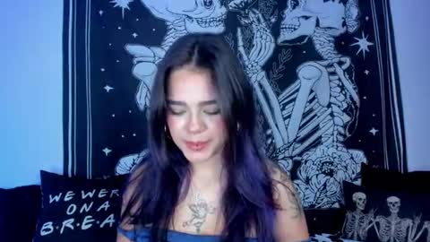 _alicesasha_ online show from 07/03/26, 10:43