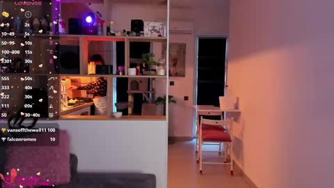 Mia online show from 02/23/25, 03:29