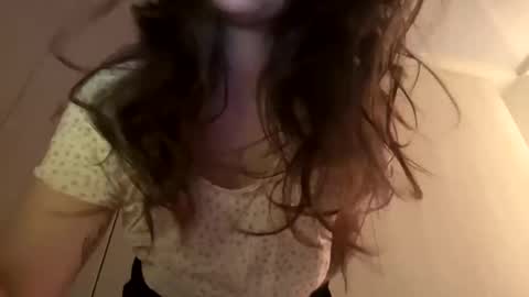 _alyson online show from 02/28/25, 03:59