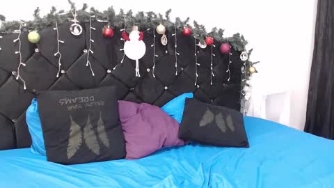 Snapshot of _amy_johnson chatting on 01/06/25, 01:09 Amy online show from 01/06/25, 01:09