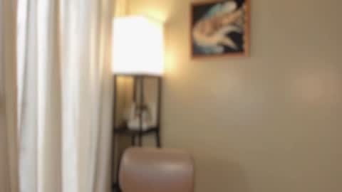 Snapshot of _ann1e_ chatting on 07/17/26, 03:02 annie . online show from 07/17/26, 03:02