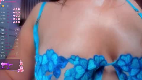 Snapshot of _anna_parker_ chatting on 03/07/25, 02:23 Ana online show from 03/07/25, 02:23