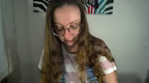 Anna online show from 06/18/26, 06:46