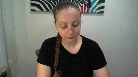 Anna online show from 06/25/26, 06:18