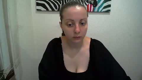 Anna online show from 07/07/26, 06:47