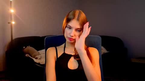 Snapshot of _annahoney_ chatting on 02/25/26, 02:21 Ana online show from 02/25/26, 02:21