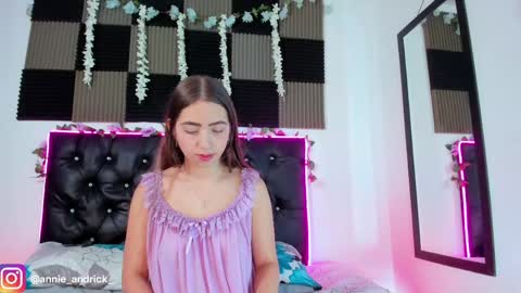 Annie Andrick online show from 05/02/26, 11:15