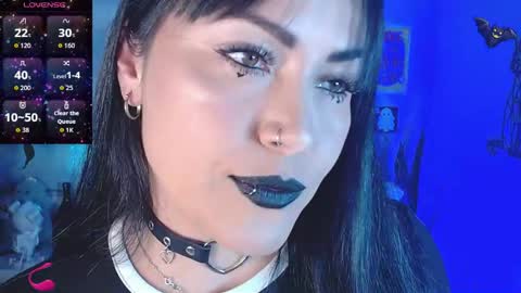 Snapshot of _any_ducan_ chatting on 06/04/26, 01:11 Angie online show from 06/04/26, 01:11