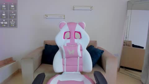    online show from 03/26/26, 12:11