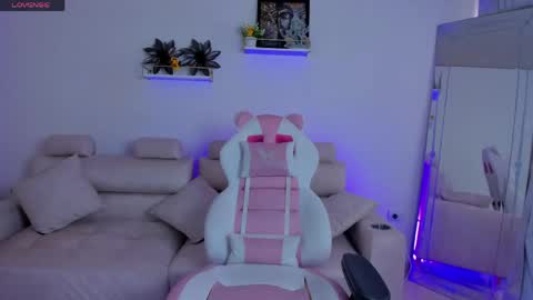    online show from 05/30/26, 12:13