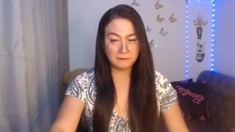Snapshot of _arah chatting on 09/15/25, 09:48 arah online show from 09/15/25, 09:48