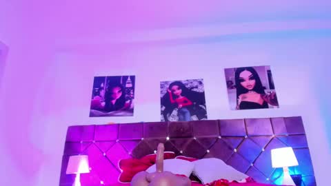 Ariana  online show from 02/18/25, 03:21