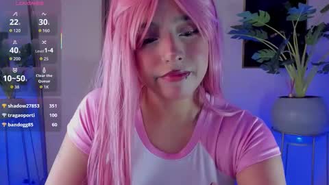   online show from 11/22/25, 01:43