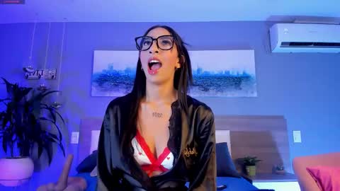 Ashly online show from 03/26/26, 08:03