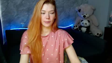 Snapshot of _astarte_ chatting on 06/19/26, 09:40 _astarte_ online show from 06/19/26, 09:40
