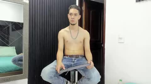 Snapshot of _axel_09 chatting on 05/01/26, 03:55 _axel_09 online show from 05/01/26, 03:55