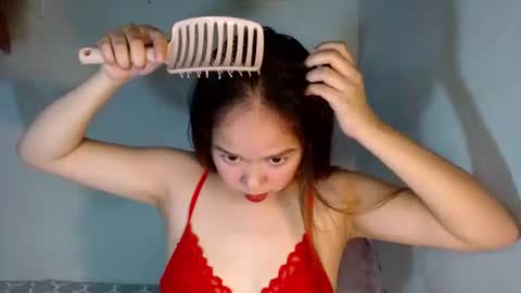 yesha3 online show from 11/18/25, 06:07