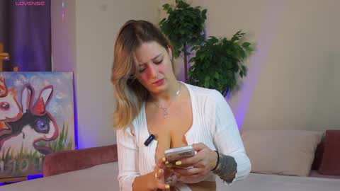 Jess online show from 04/09/26, 03:50