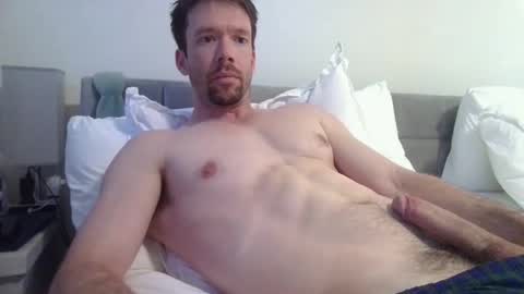 Snapshot of _b_h_c_ chatting on 06/29/26, 01:23 _b_h_c_ online show from 06/29/26, 01:23