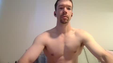 Snapshot of _b_h_c_ chatting on 07/14/26, 06:35 _b_h_c_ online show from 07/14/26, 06:35