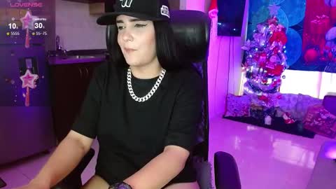 Snapshot of _babyfantasy_ chatting on 12/04/24, 08:18 You Baby online show from 12/04/24, 08:18