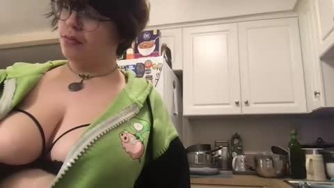 Snapshot of _bandit_b0y chatting on 01/16/25, 11:27 bandit online show from 01/16/25, 11:27