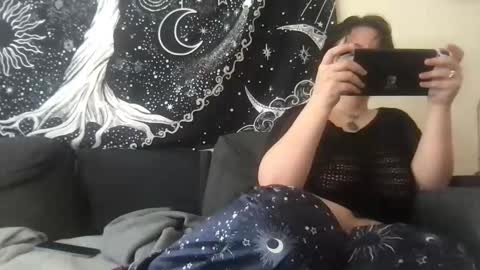 Snapshot of _bandit_b0y chatting on 02/18/25, 06:37 bandit online show from 02/18/25, 06:37