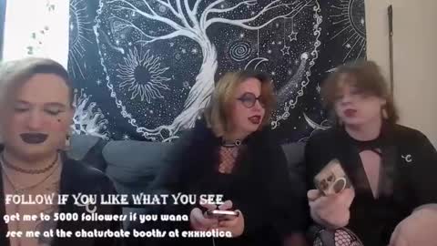 Snapshot of _bandit_b0y chatting on 11/12/25, 03:07 bandit online show from 11/12/25, 03:07