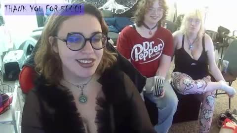 Snapshot of _bandit_b0y chatting on 11/26/25, 04:24 bandit online show from 11/26/25, 04:24