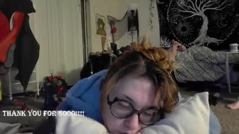 Snapshot of _bandit_b0y chatting on 12/03/25, 03:03 bandit online show from 12/03/25, 03:03