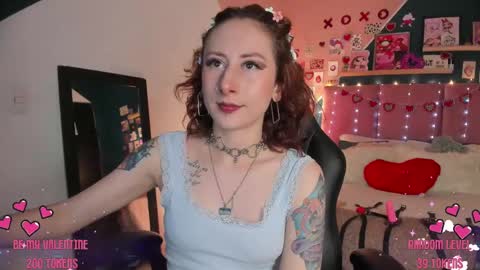 Snapshot of _beck_art_ chatting on 02/15/25, 01:05 Sofia online show from 02/15/25, 01:05