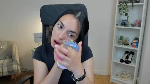 Bella Evans online show from 05/29/26, 04:32
