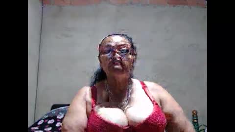 _bellanocturna online show from 05/05/26, 12:29