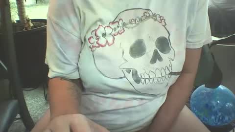 Snapshot of _big_tits_mcgee chatting on 10/13/25, 02:50 Big Tits McGee online show from 10/13/25, 02:50