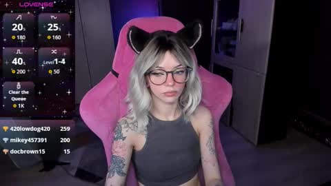 Olivia Subscribe to my Fansly -   online show from 02/09/26, 12:36