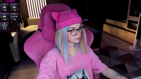 Olivia Subscribe to my Fansly -   online show from 06/22/26, 11:46