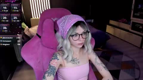 Olivia Subscribe to my Fansly -   online show from 08/07/26, 12:23