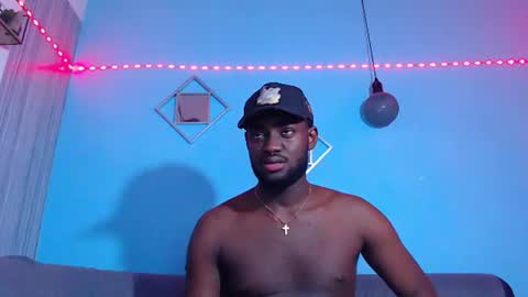 Snapshot of _black_stallion chatting on 06/10/26, 03:07 Andrew online show from 06/10/26, 03:07