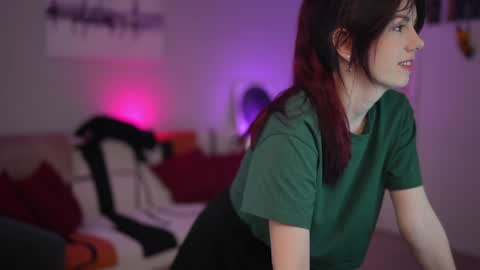 Lili online show from 03/16/26, 08:18