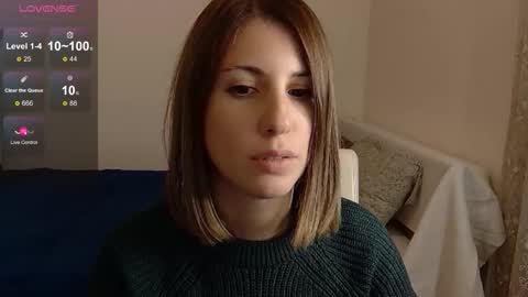 Laura online show from 11/11/25, 06:41