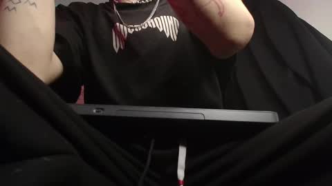 Snapshot of _blackshadow__ chatting on 02/11/26, 06:13 SHADOW online show from 02/11/26, 06:13