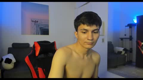 Snapshot of _blakee chatting on 01/25/25, 02:15 B L A K E online show from 01/25/25, 02:15