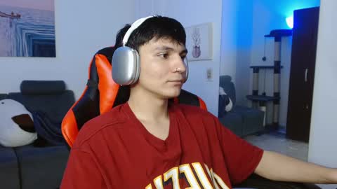 Snapshot of _blakee chatting on 02/06/25, 06:40 B L A K E online show from 02/06/25, 06:40