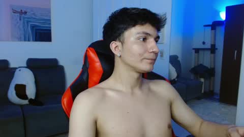 Snapshot of _blakee chatting on 02/06/25, 10:32 B L A K E online show from 02/06/25, 10:32