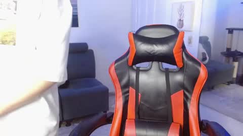 Snapshot of _blakee chatting on 02/26/25, 11:15 B L A K E online show from 02/26/25, 11:15