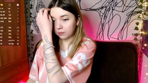 Elizabeth online show from 04/05/26, 10:29