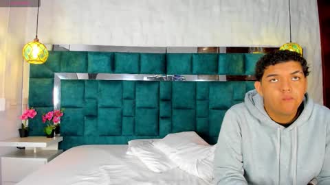 _bonnyandclyde online show from 03/16/26, 12:42