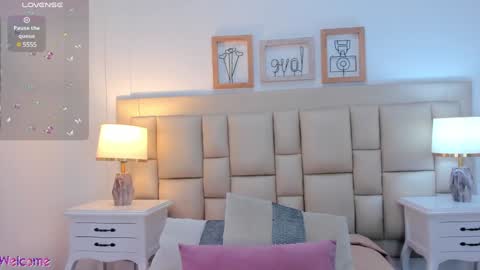 Snapshot of _brenda_becker chatting on 01/16/25, 11:37 Brenda online show from 01/16/25, 11:37