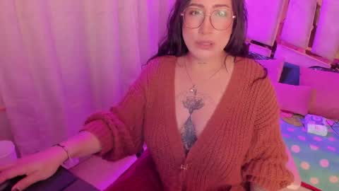 Snapshot of _briigite chatting on 04/20/26, 07:55 Angie Independent model online show from 04/20/26, 07:55