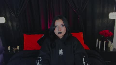 Veronica online show from 04/26/26, 01:58
